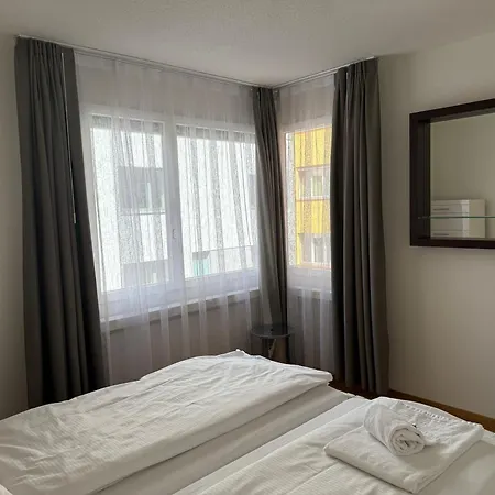 Great 2 Bedroom Flat In The Center - Mainau 12 * Zurich